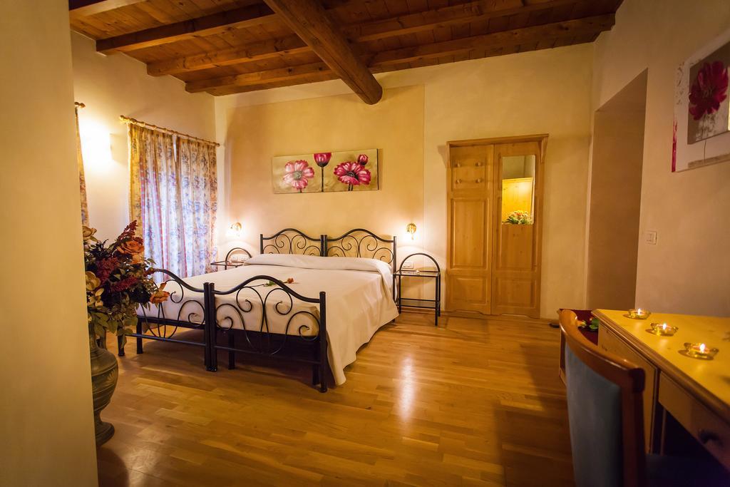 Hotel Alla Corte Dei Bicchi Cavriana Chambre photo